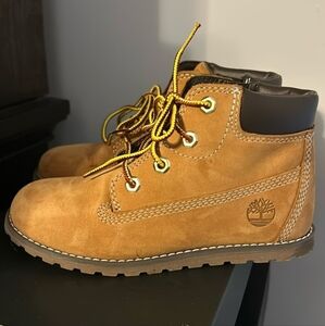 gently work boys Timberland boots. Side Zipper for easy on and off! size 12